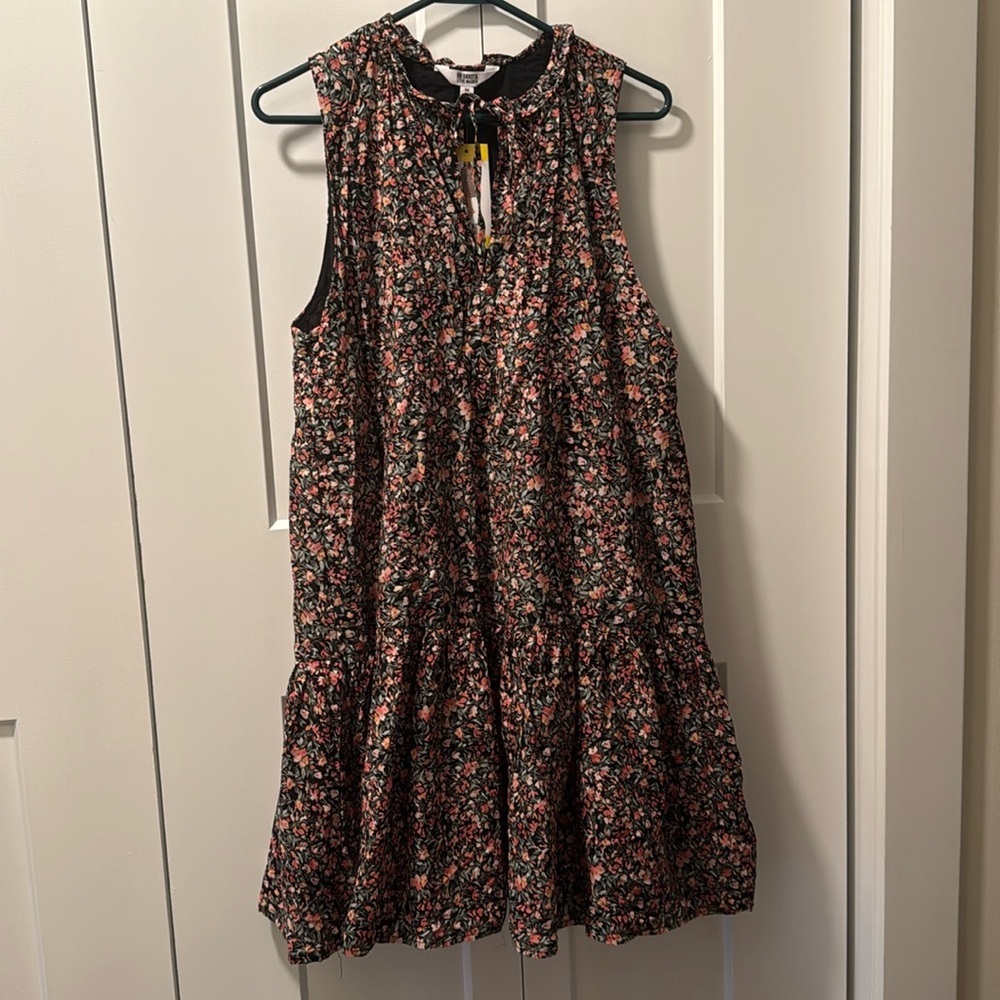 BB Dakota Steve Madden Women'sTiered Sleeveless Floral Dress Size M NWT